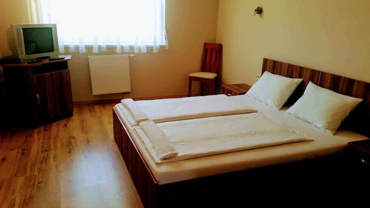 Hotel Sormester Szarvas Extérieur photo